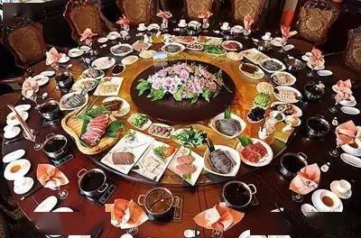 经典满汉全席是什么样?今天总算开眼界了!