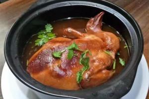 砂锅烤鸡 自制酱汁的制法